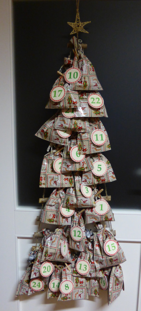 Ein bunter Adventskalender mit vielen Überraschungen